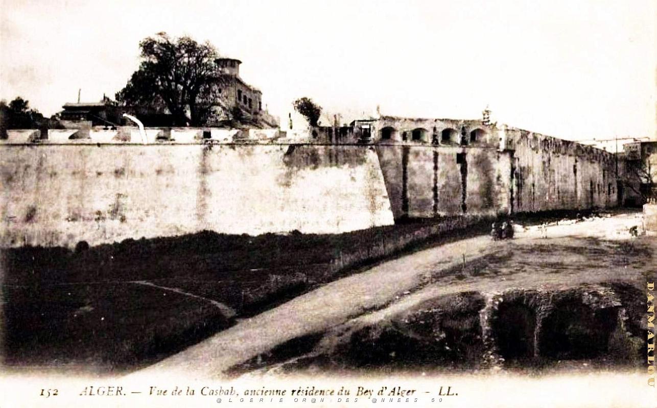 Alger - Casbah - Ancienne Residence du Bey d'Alger.jpg